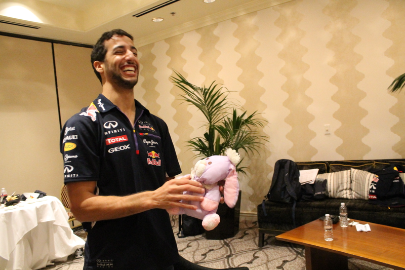 Illustration for article titled I Rode With Sebastian Vettel During Red Bull's F1 Donut Extravaganza